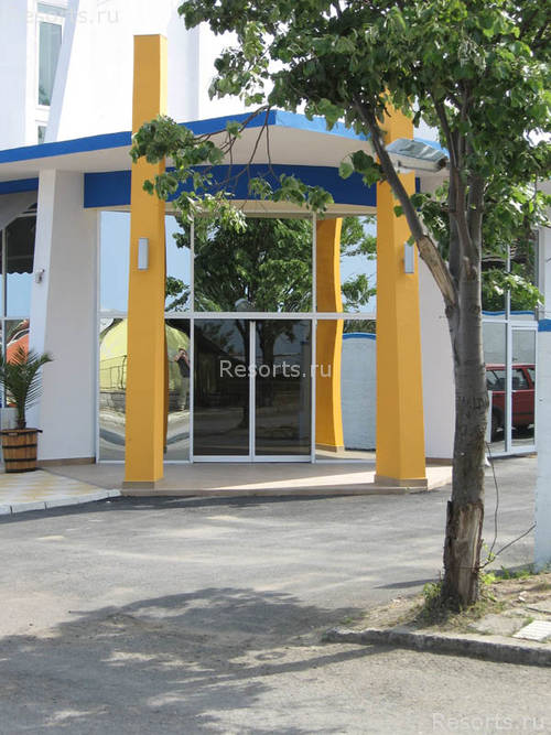 Eskada Hotel 25